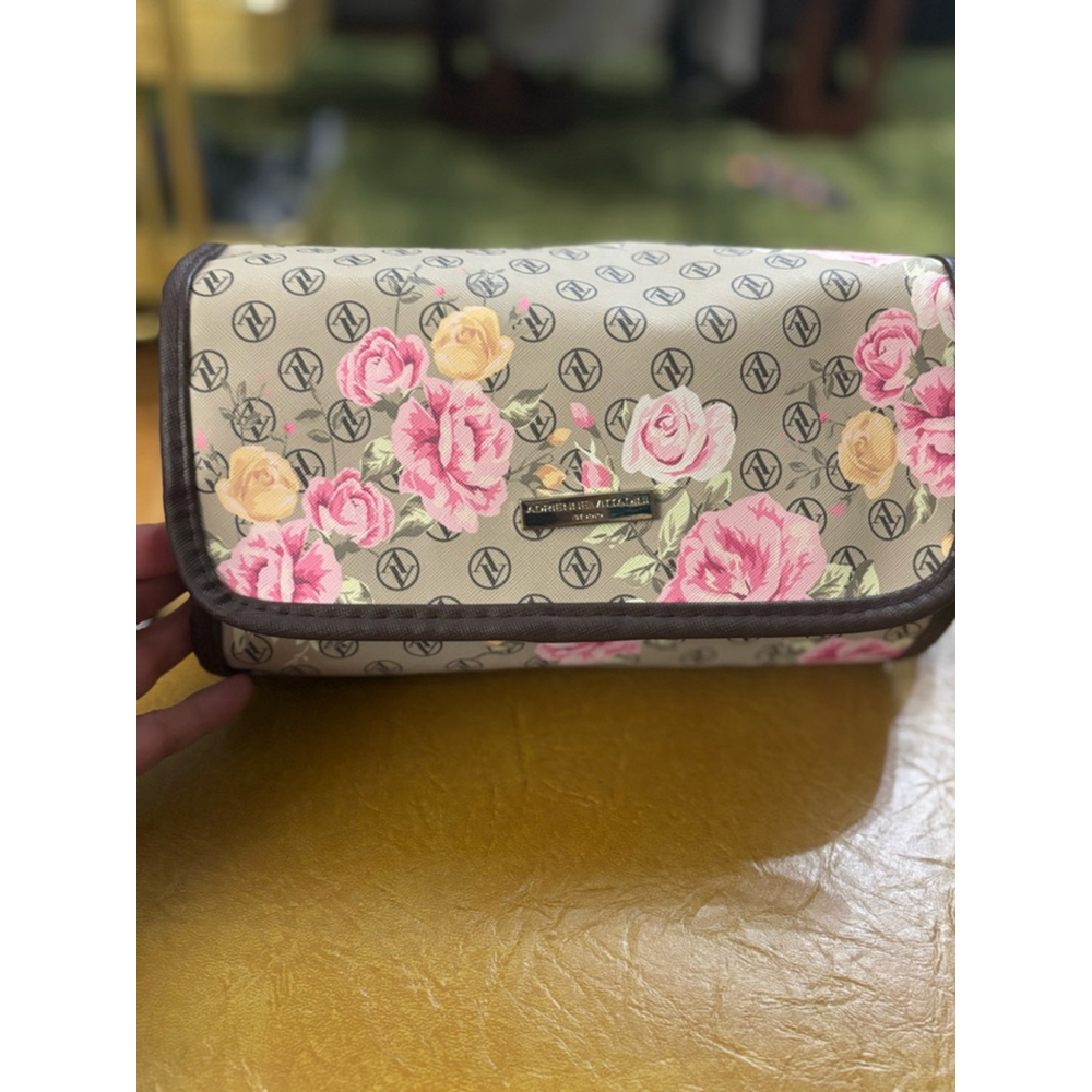Adrienne Vittadini Floral Print Cosmetic Bag Beige - Picture 1 of 6